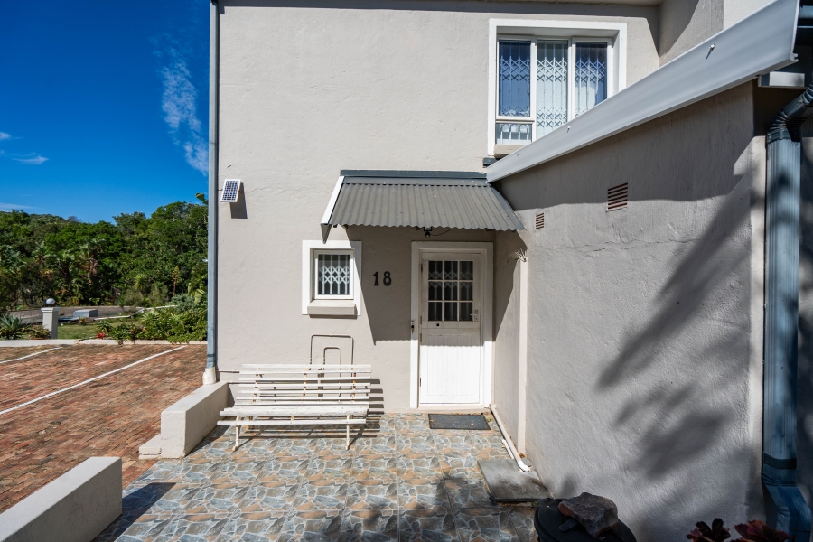 3 Bedroom Property for Sale in Seafield Eastern Cape